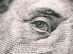 La estrategia del Gobierno para estabilizar el dólar y contener los precios.