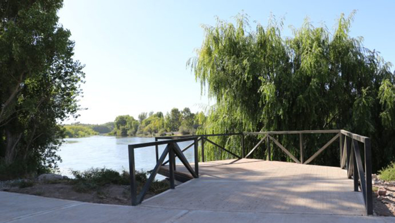 Abrieron otro tramo del Paseo Costero en el río Neuquén