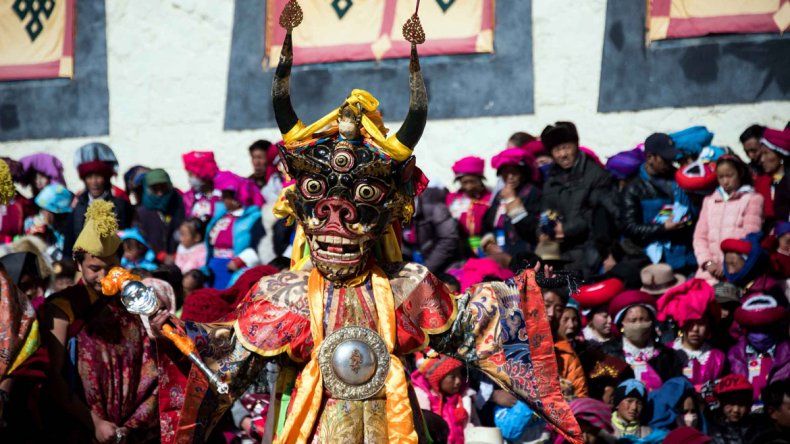 Monjes budistas chinos, ayer en la festividad de Gedong.
