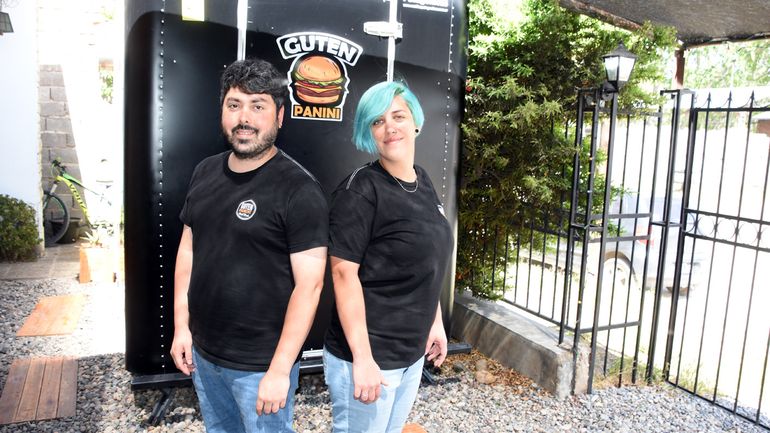 Plottier. El secreto de hamburguesas está en el carrito. Eso,