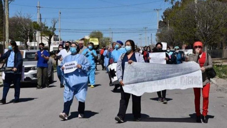Nueva marcha de trabajadores hospitalarios por mejoras salariales
