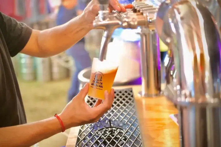 La Fiesta de la Cerveza en Aluminé reunió a muchos visitantes. La Fiesta de la Cerveza en Aluminé reunió a muchos visitantes.