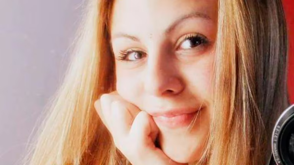 Una argentina murió al caer de un sexto piso en Kosovo: investigan femicidio