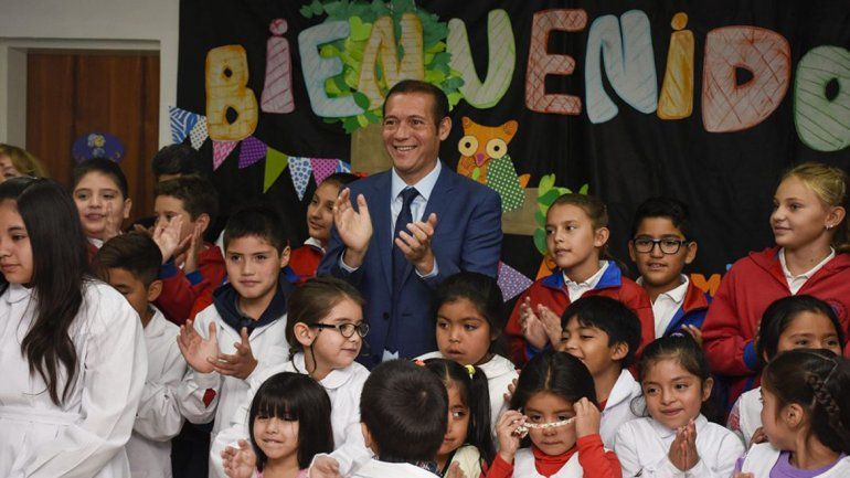 Gutiérrez instó al diálogo para buscar soluciones ante el conflicto educativo