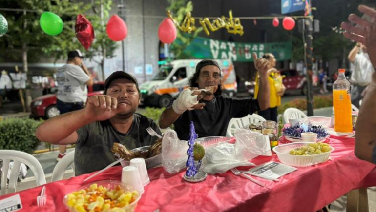 Voluntarios de Neuquén preparan actividades solidarias para navidad