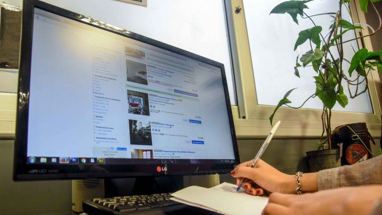 La Asociación Hotelera de Neuquén denunció que los que alquilan sus propiedades por internet pueden escapar a los controles y evadir impuestos.&nbsp;