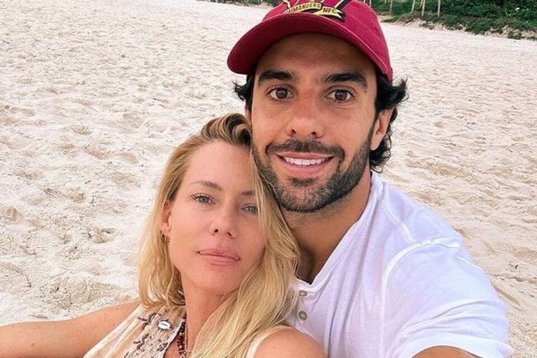 La foto inédita del parto de Cruz, el hijo de Nicole Neumann, que publicó Manu Urcera