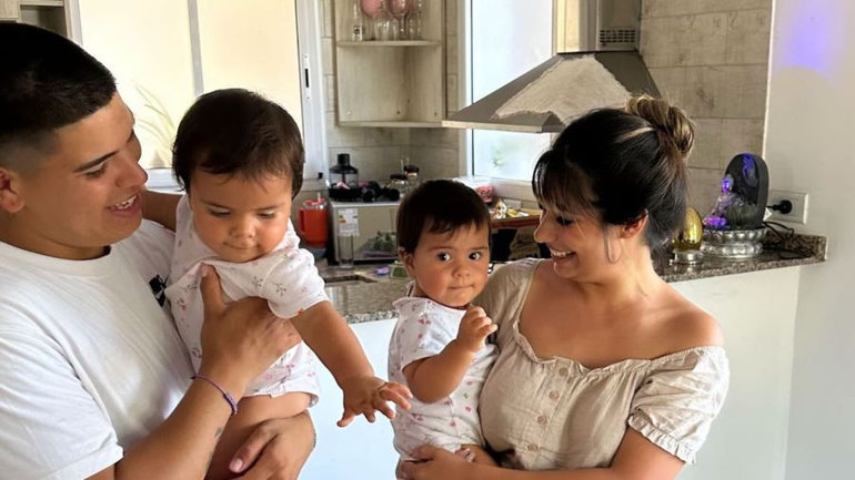 Las mejores fotos del cumpleaños de las gemelas de Daniela Celis y Thiago Medina
