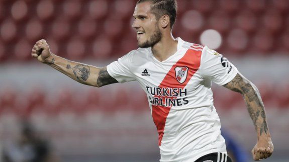 River ganó 2 a 0 y el VAR volvió a ser determinante
