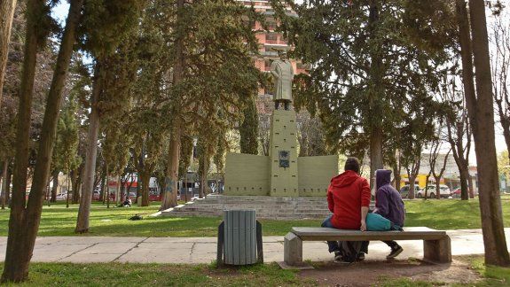 neuquen festeja su  114 anos en el centro y el oeste