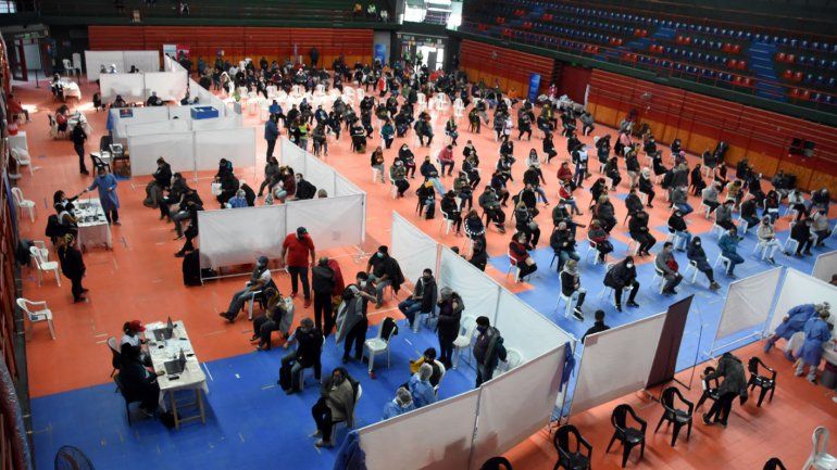 Para este lunes, un 25% de los neuquinos estará vacunado contra el coronavirus