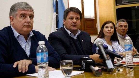Buscan eliminar cobros extras en la factura de la luz de CALF