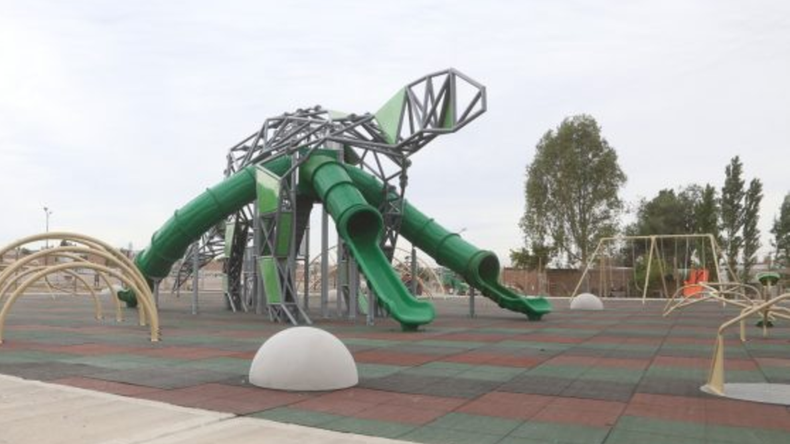 Cuántas plazas temáticas se construirán en la ciudad de Neuquén en 2026 | LM Neuquen Cuántas plazas temáticas se construirán en la ciudad de Neuquén en 2026