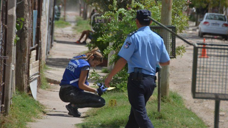 Murió el hombre baleado en la cabeza y buscan al asesino