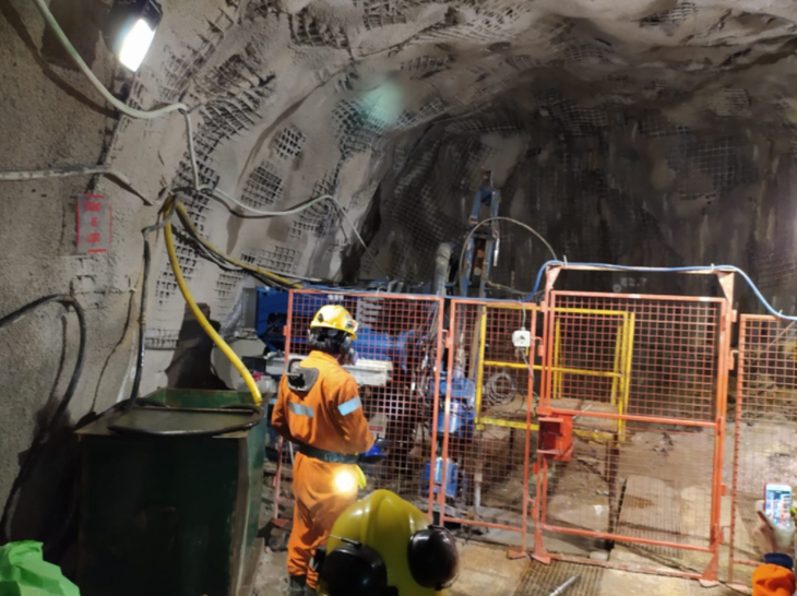 Recursos M&I de Cobre, Oro y Plata: 116 MTn, 138,4 MOz y 3.839,5 MOz, respectivamente. Cifras clave obtenidas de fuentes públicas bajo estándares internacionales, con carácter estrictamente referencial. Foto: Argentina.com.ar Recursos M&I de Cobre, Oro y Plata: 116 MTn, 138,4 MOz y 3.839,5 MOz, respectivamente. Cifras clave obtenidas de fuentes públicas bajo estándares internacionales, con carácter estrictamente referencial. Foto: Argentina.com.ar