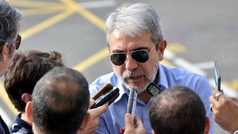 Luego de asumir, el ministro de Seguridad, Aníbal Fernández, y el jefe de Gabinete, Juan Manzur, dieron sus primeras declaraciones.