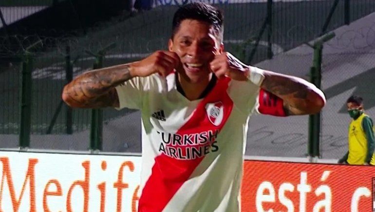 InmEnzo: River lo dio vuelta sobre la hora en Junín con gol de Pérez