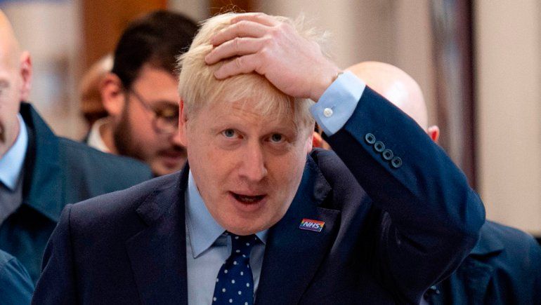 Boris Johnson comparó una nueva cuarentena con un arma nuclear