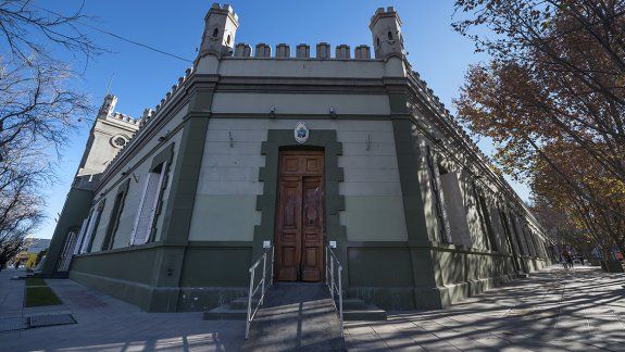 Este martes los estatales neuquinos celebran su día con asueto