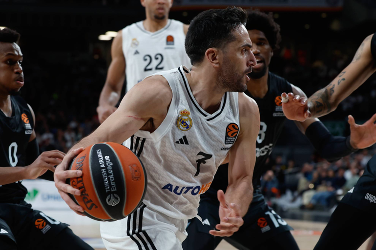 El tremendo e imposible triple de Facu Campazzo que no valió para el Real Madrid