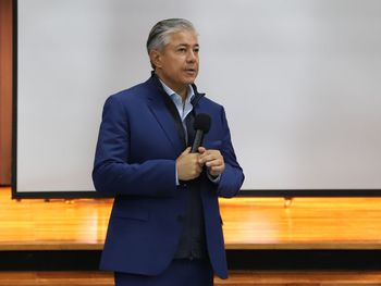 Rolando Figueroa habló de varios temas, entre ellos, el proyecto de modificación de Zona Fría. Rolando Figueroa habló de varios temas, entre ellos, el proyecto de modificación de Zona Fría.