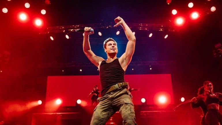 Instagram: cantante casusa furor por sus sexys bailes