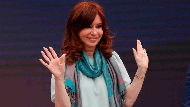 Por la salud de un juez, postergaron el inicio del juicio contra Cristina por la obra pública