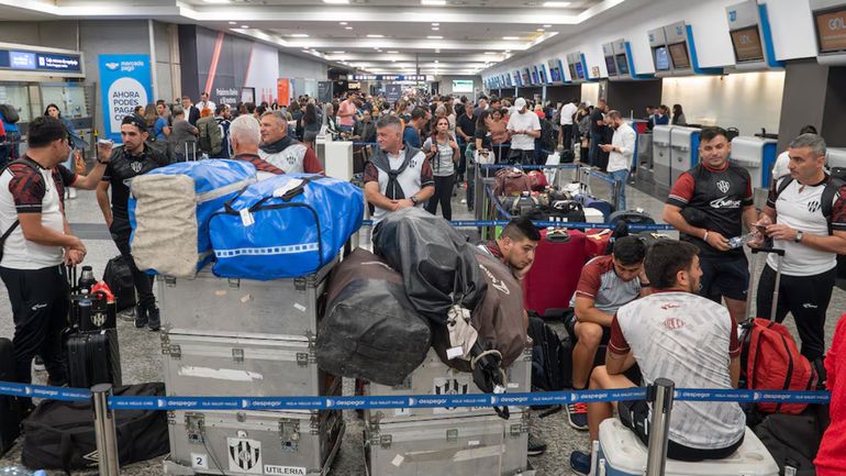 Ultimátum por Aerolíneas: los gremios tienen hasta el viernes para presentar una propuesta o cierra