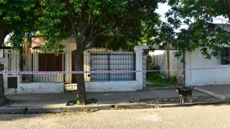 El jubilado fue hallado en su casa sin vida por sus familiares. Foto: La Voz. El jubilado fue hallado en su casa sin vida por sus familiares. Foto: La Voz.