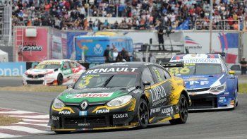 Canapino y Pernía definirán el título del Súper TC2000