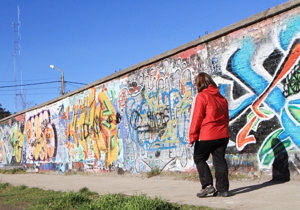 Quieren prohibir la venta de aerosoles de pintura a menores por graffitis en San Martín
