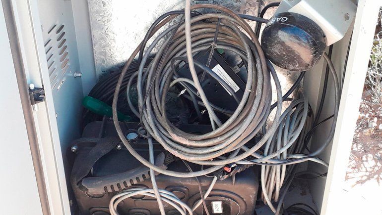 Robaron y dañaron en una de las estaciones simográficas