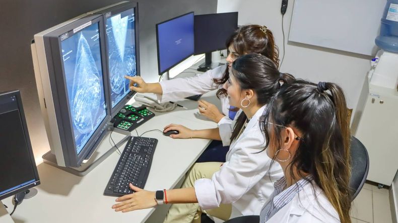 Cada vez son más las personas que atravesaron alguna variante del cáncer. | LM Neuquen Cada vez son más las personas que atravesaron alguna variante del cáncer.