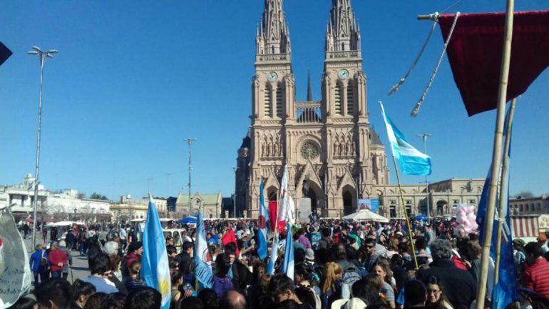 La Iglesia católica realizará mañana una misa en Luján contra el aborto