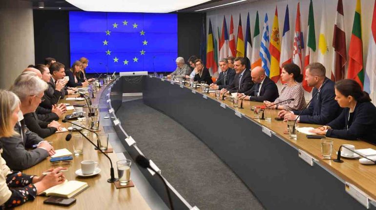 Massa mantuvo un encuentro con embajadores de la Unión Europea