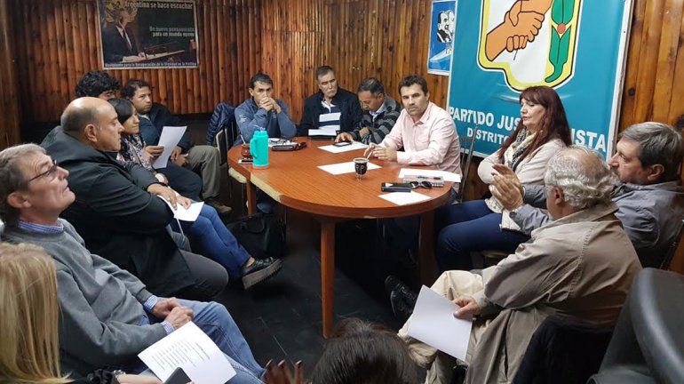 Con la mira en 2019, el PJ neuquino irá a internas el 3 de junio