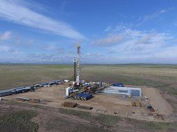 Las proyecciones marcan que EEUU alcanzará un nuevo récord de la producción de petróleo. Las proyecciones marcan que EEUU alcanzará un nuevo récord de la producción de petróleo.