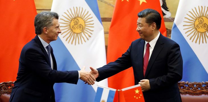Durante la reunión que mantuvieron ambos presidentes, Macri le manifestó el interés de profundizar la cooperación entre el MERCOSUR y China. Durante la reunión que mantuvieron ambos presidentes, Macri le manifestó el interés de profundizar la cooperación entre el MERCOSUR y China.