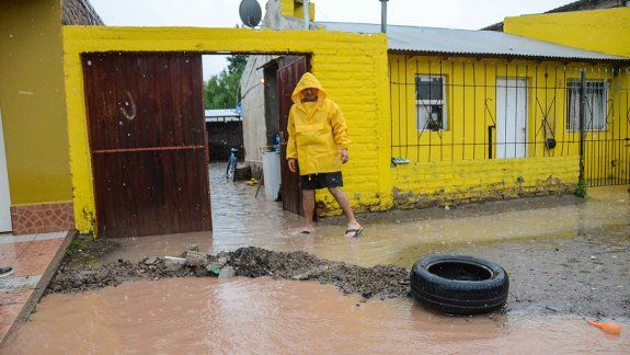 215 vecinos pasaron la noche en los centros de evacuados de la ciudad