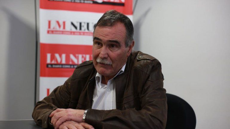 Deberíamos hablar  de construir un frente