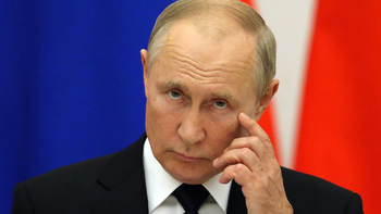El insólito pedido de Putin a sus guardaespaldas cada vez que va al baño