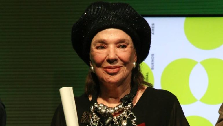 La emoción de Graciela Borges tras recibir el Doctorado Honoris Causa de la UBA: su discurso y la foto con dos divas