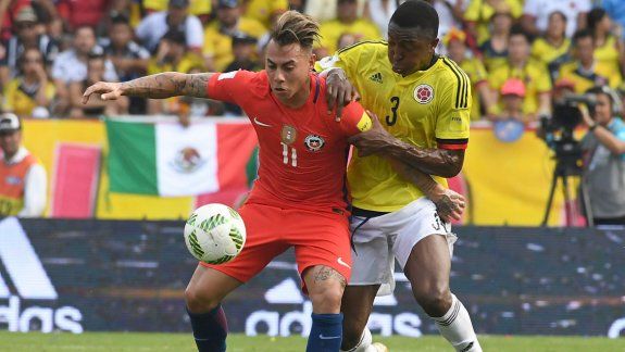Colombia, próximo rival de Argentina, empató con Chile. Uruguay se consolidó en el lote de punteros al ganarle a Ecuador. Paraguay sufrió una dura derrota ante Perú.