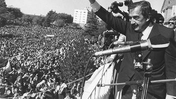 Elecciones 1983 Raúl Alfonsín.jpg