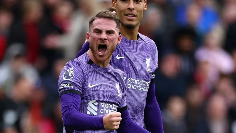 Mac Allister festeja su gol que contribuyó a la goleada de Liverpool.