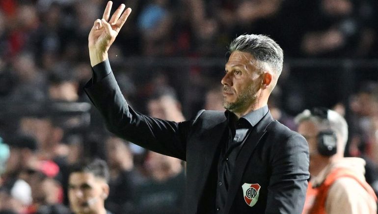 Martín Demichelis fue cuestionado por sus cambios en River.