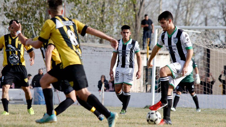 A Morales le realizaron una resonancia en la rodilla izquierda.