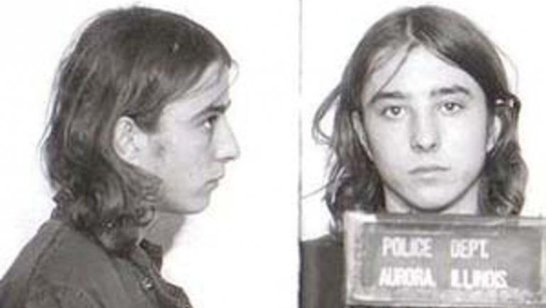 Tres asesinatos, violaciones, dos inocentes condenados a muerte y un payaso pedófilo