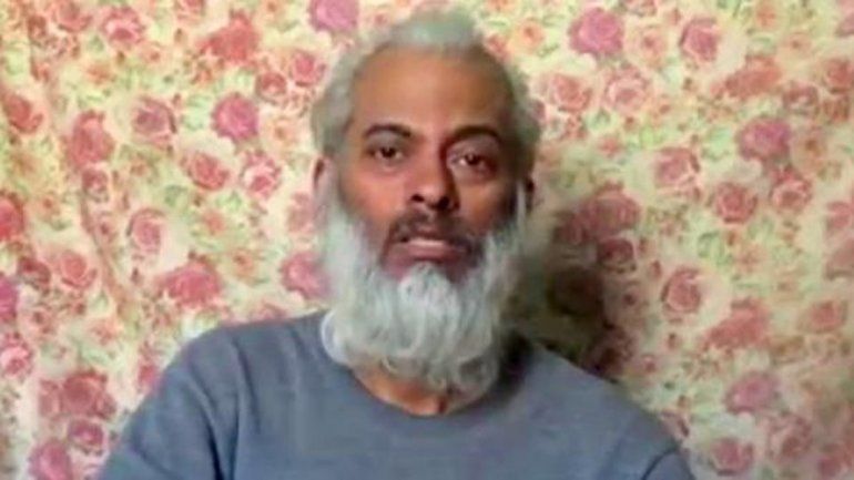 Sacerdote indio secuestrado le apunta al Papa