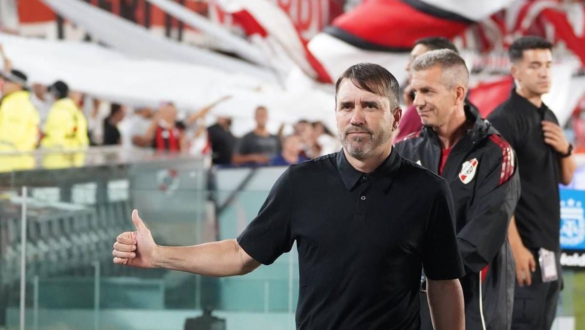 No es Otamendi: cuál es la figura de la Selección que habría recibido un llamado de River